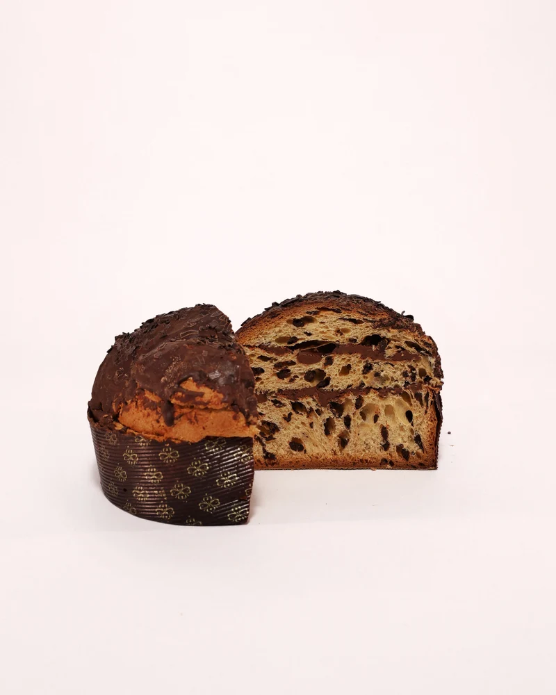 Panettone al cioccolato e crema di nocciole