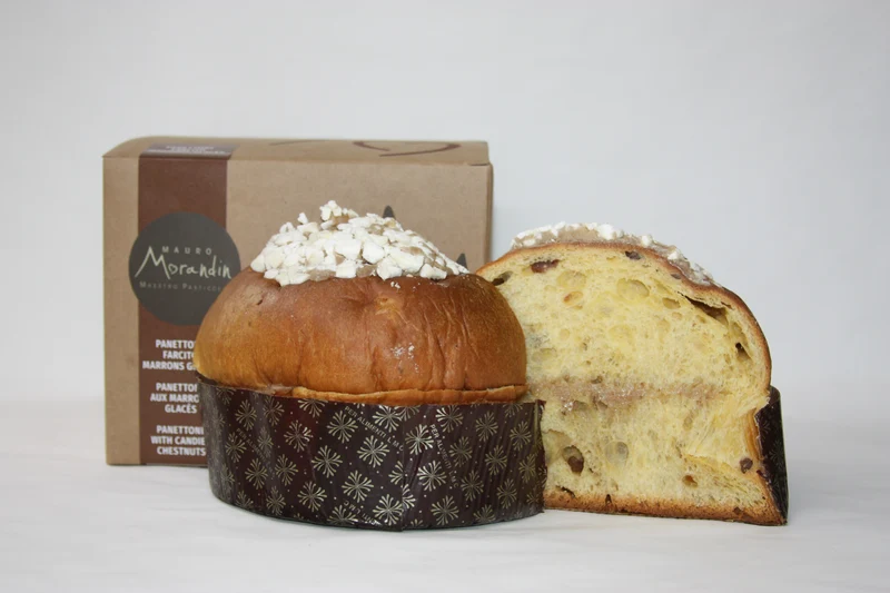 Panettone con Marrons Glacés farcito con crema di marroni