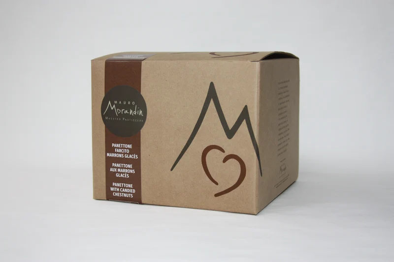 Panettone con Marrons Glacés farcito con crema di marroni