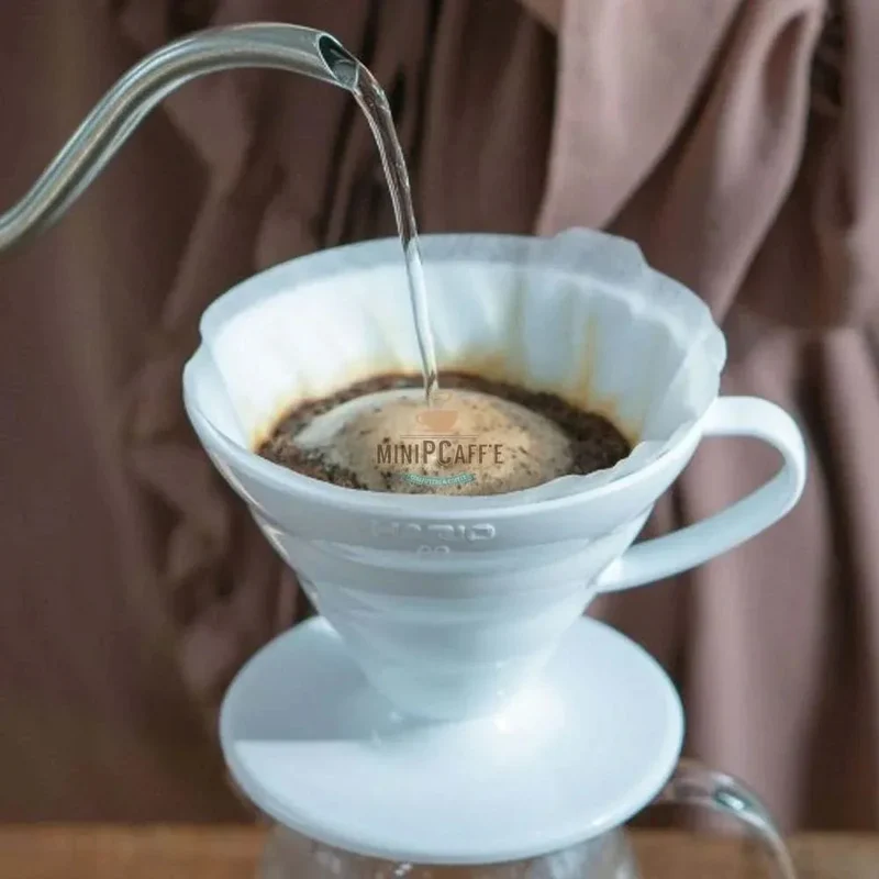 Hario V60 Pour Over Set 02 with Buono Kettle and Server White