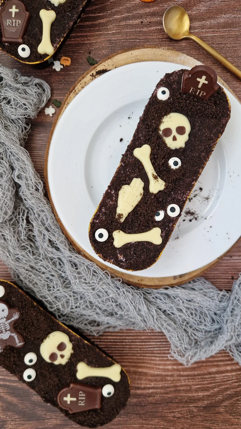 DECORACION CHOCOLATE NEGRO ESQUELETO HALLOWEEN 72 UDS