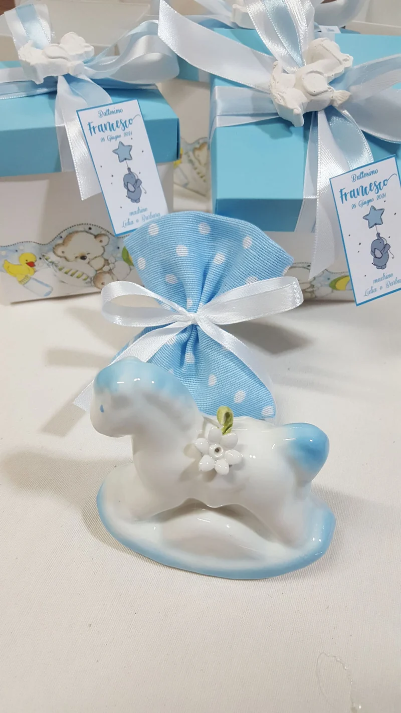 cavallo a dondolo in ceramica confezionato