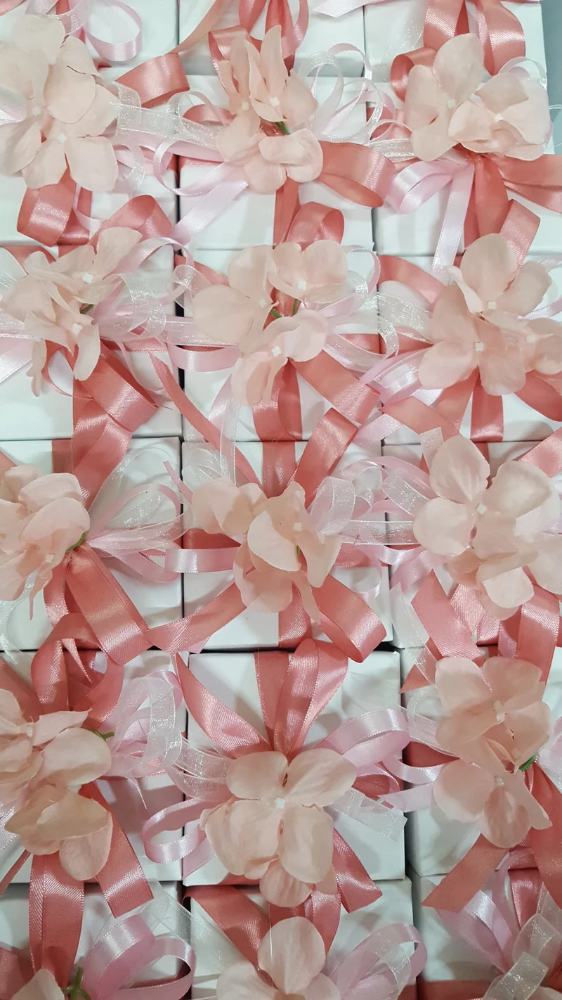 bottiglia vetro portasali con rosa in ceramica