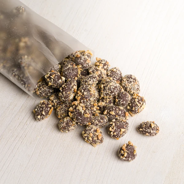 Mandorle al cioccolato fondente- con granella tostata