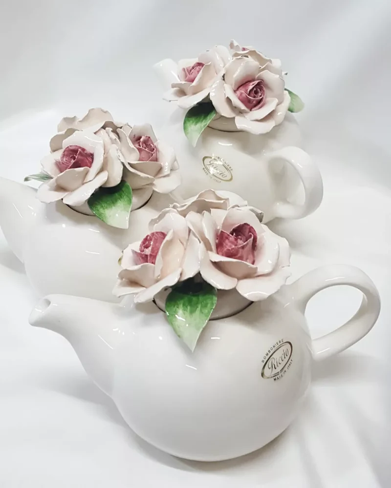 Teiera con fiori