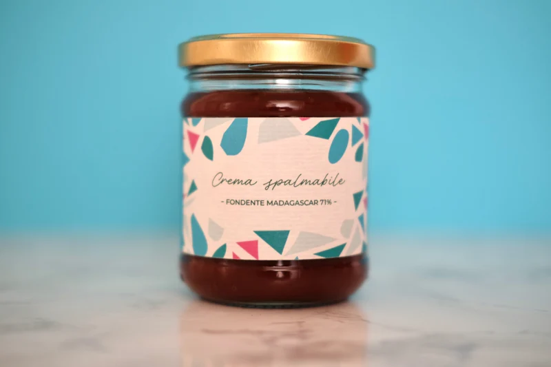 Crema spalmabile al cioccolato fondente