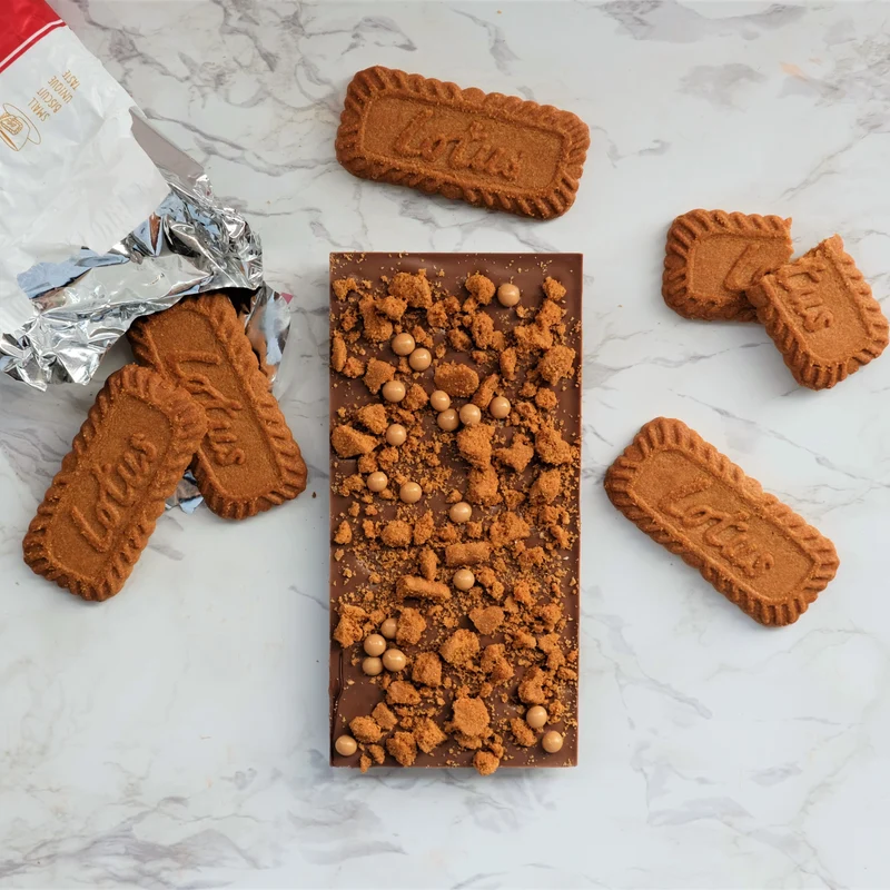 Cioccolato al latte, speculoos, caramello & fior di sale